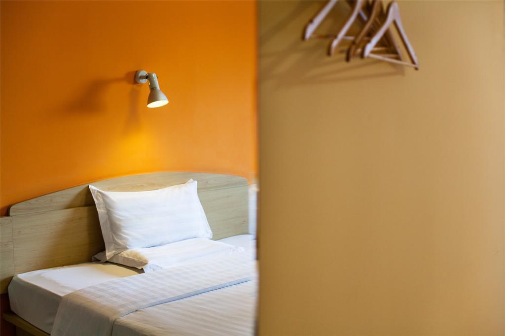 7Days Inn Guilin Railway Station Room photo